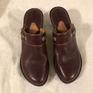 Size 8 Born Brown Clogs